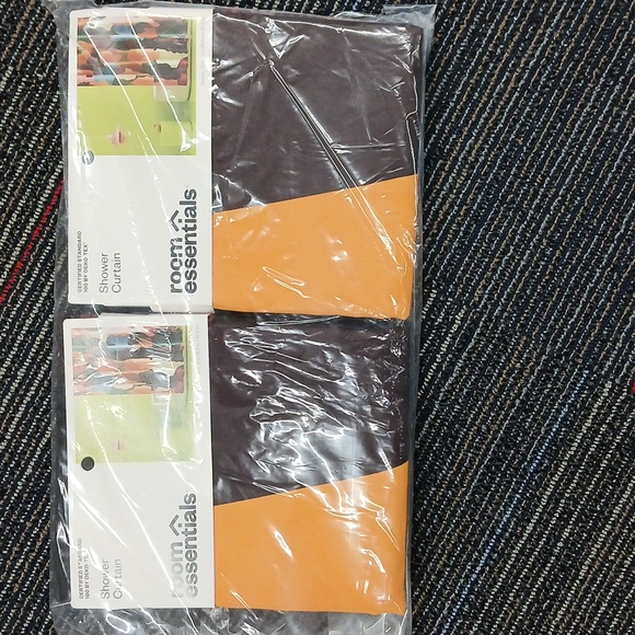 NEW 2 Pack Room Essentials "All Together" Multi Color Shower Curtains72" x 72" - Picture 3 of 6